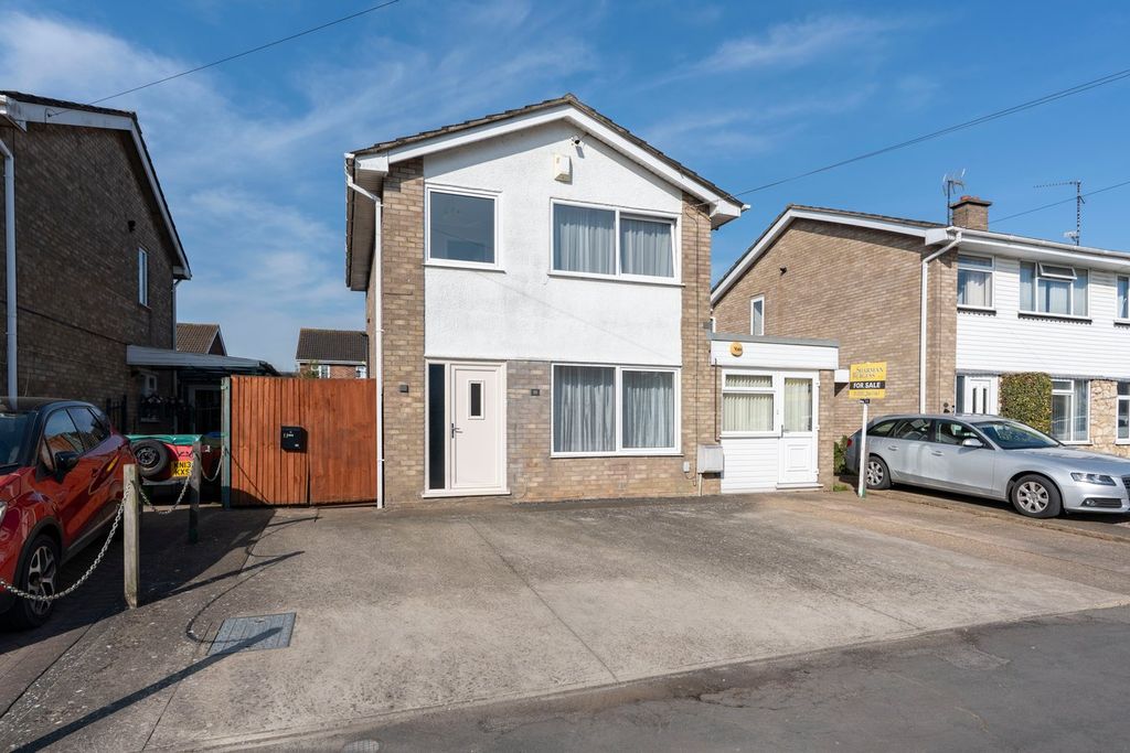 Property photo 1 of 15