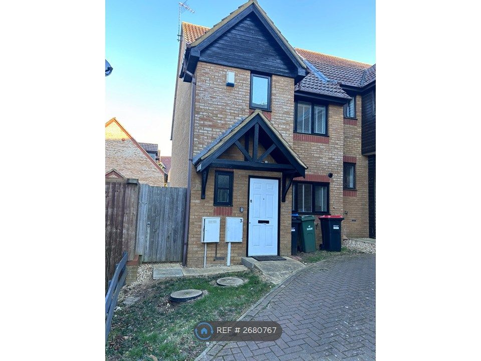 Property photo 2 of 13