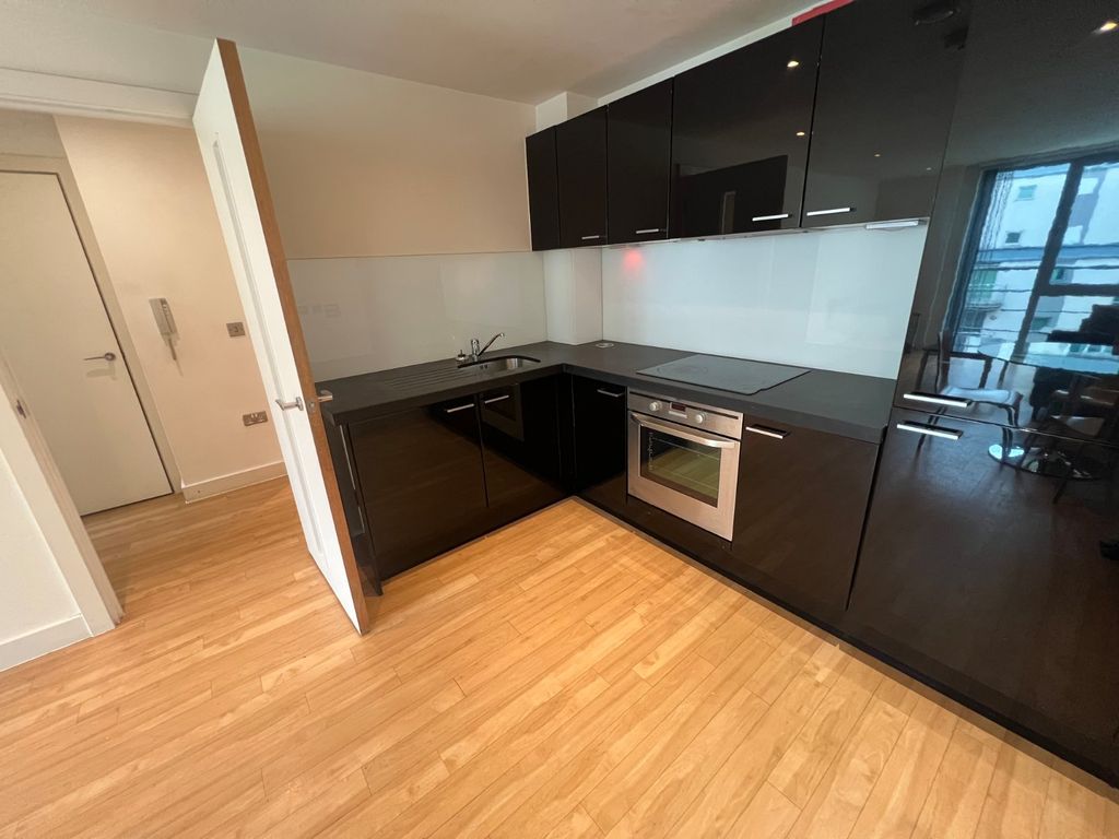 Property photo 3 of 7 Picture No. 08