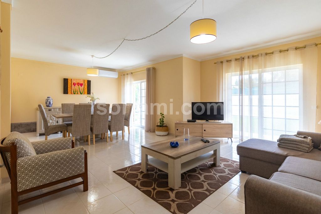 Property photo 2 of 41