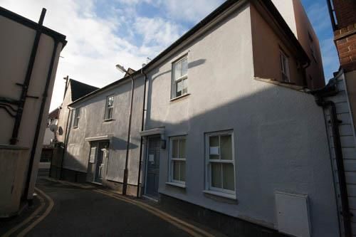 Property photo 1 of 6 10Westerngardens (8 Of 9).Jpg