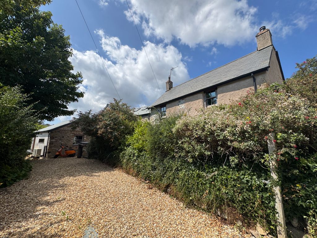 Property photo 1 of 29