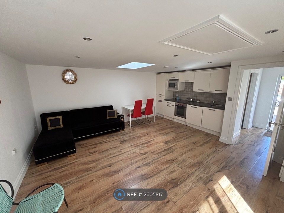 Property photo 1 of 4