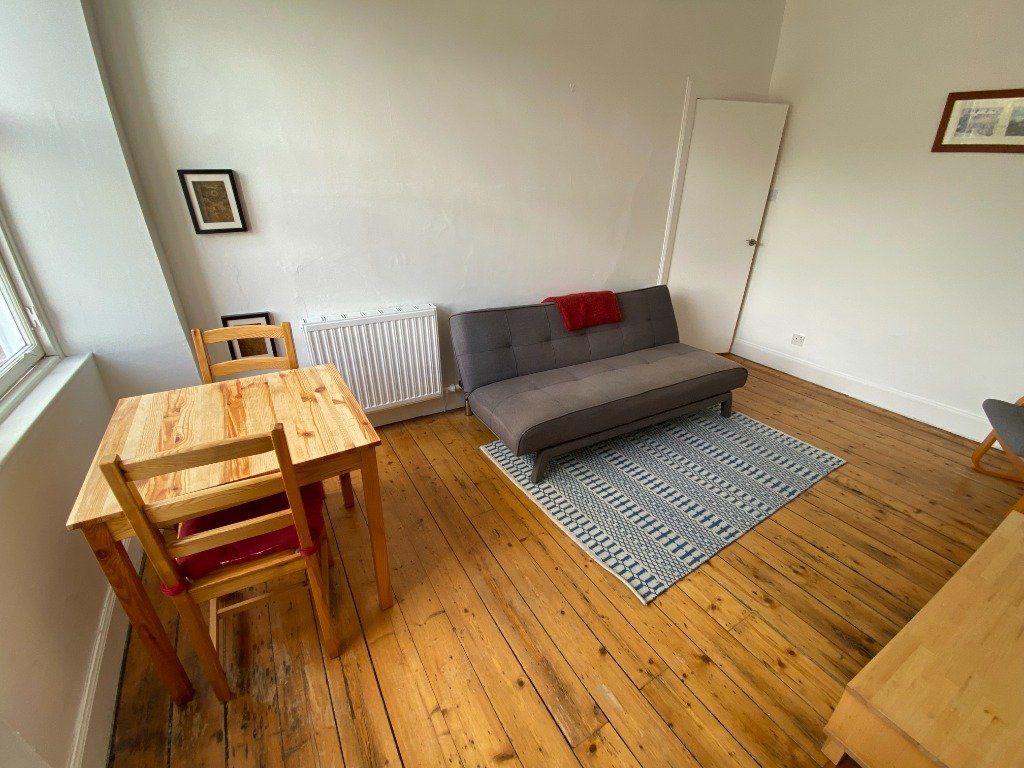 Property photo 2 of 8 Photo 2