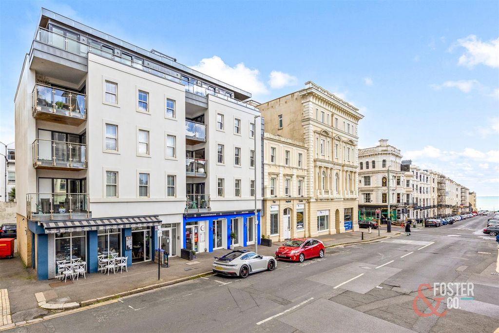 Property photo 1 of 16 Holland Road, Palmeira Plaza, 63-011.Jpg