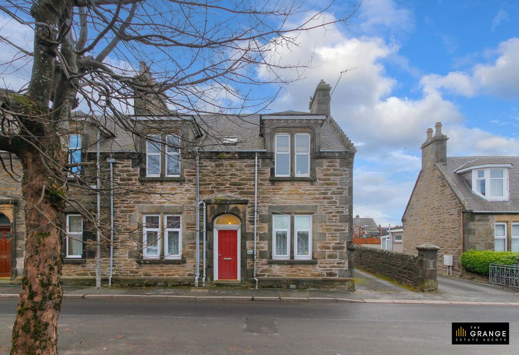 Property photo 2 of 24