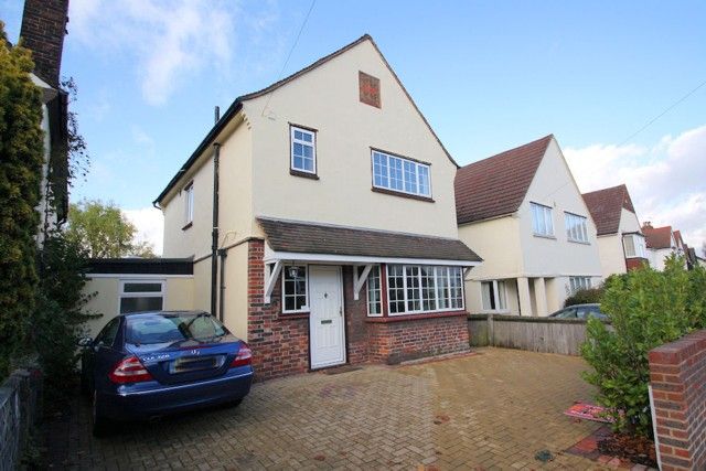 Property photo 1 of 8