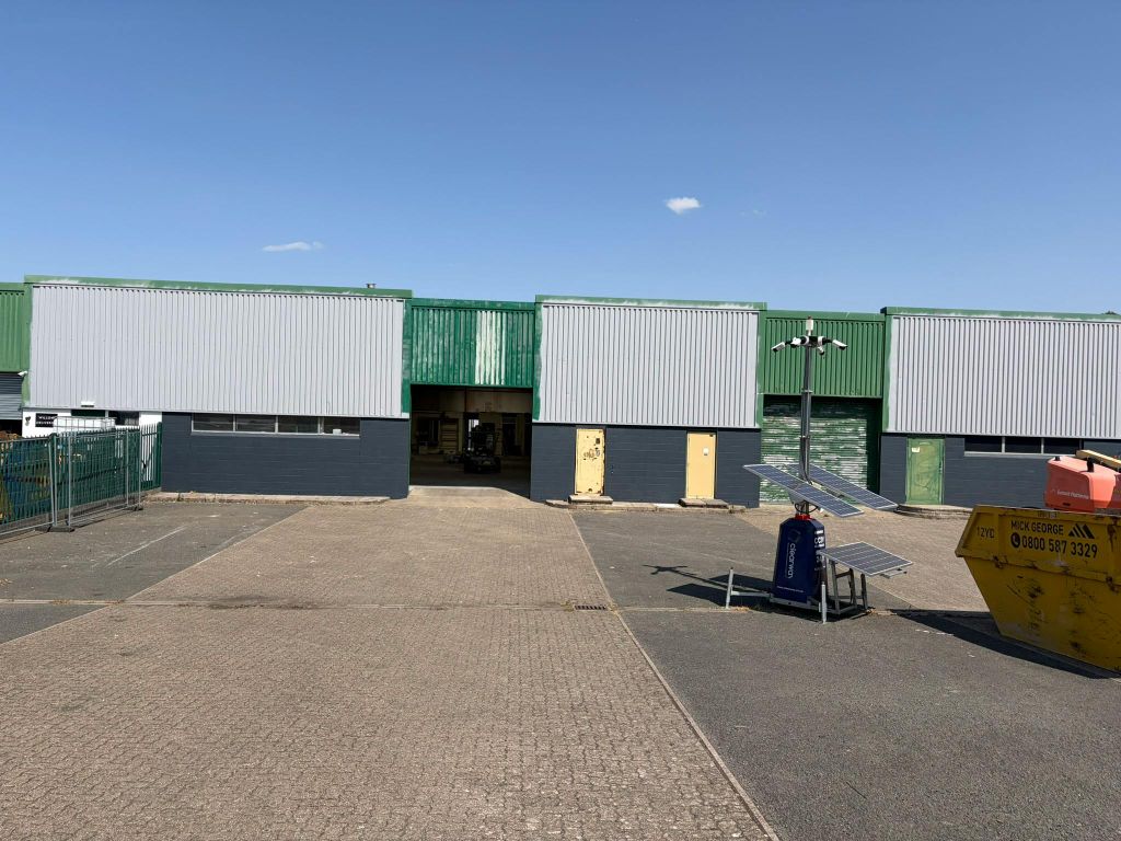 Property photo 1 of 1 16 Gallowhill Road.Jpeg