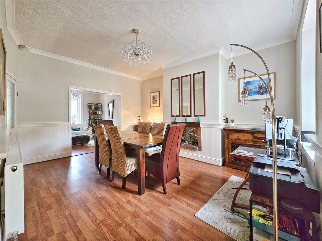 Property photo 2 of 20 Dining Room