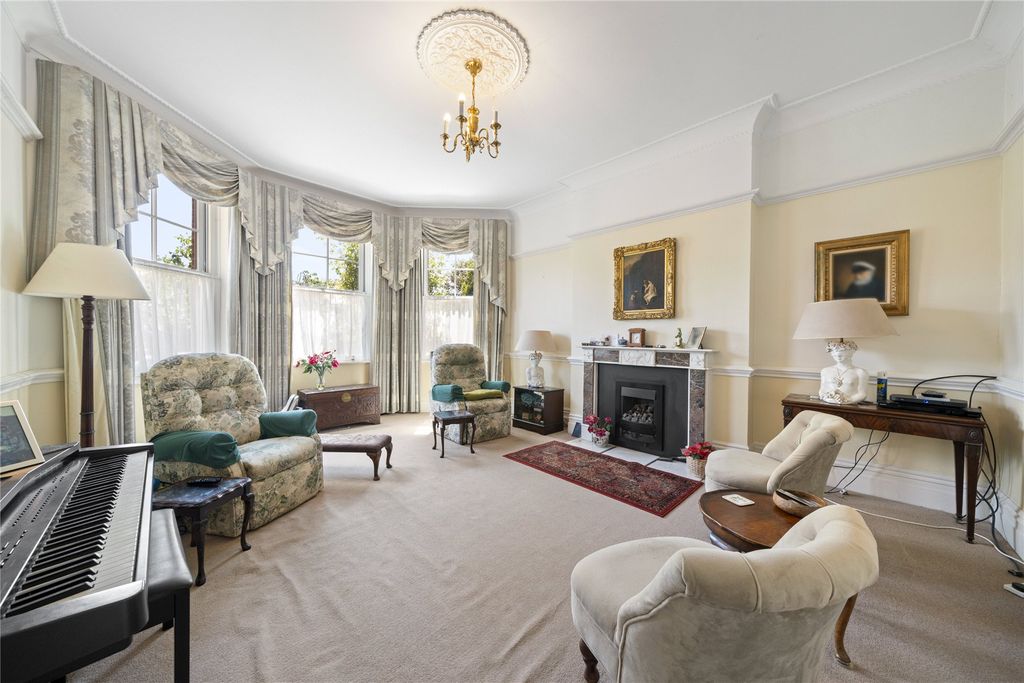 Property photo 2 of 12 Reception Room