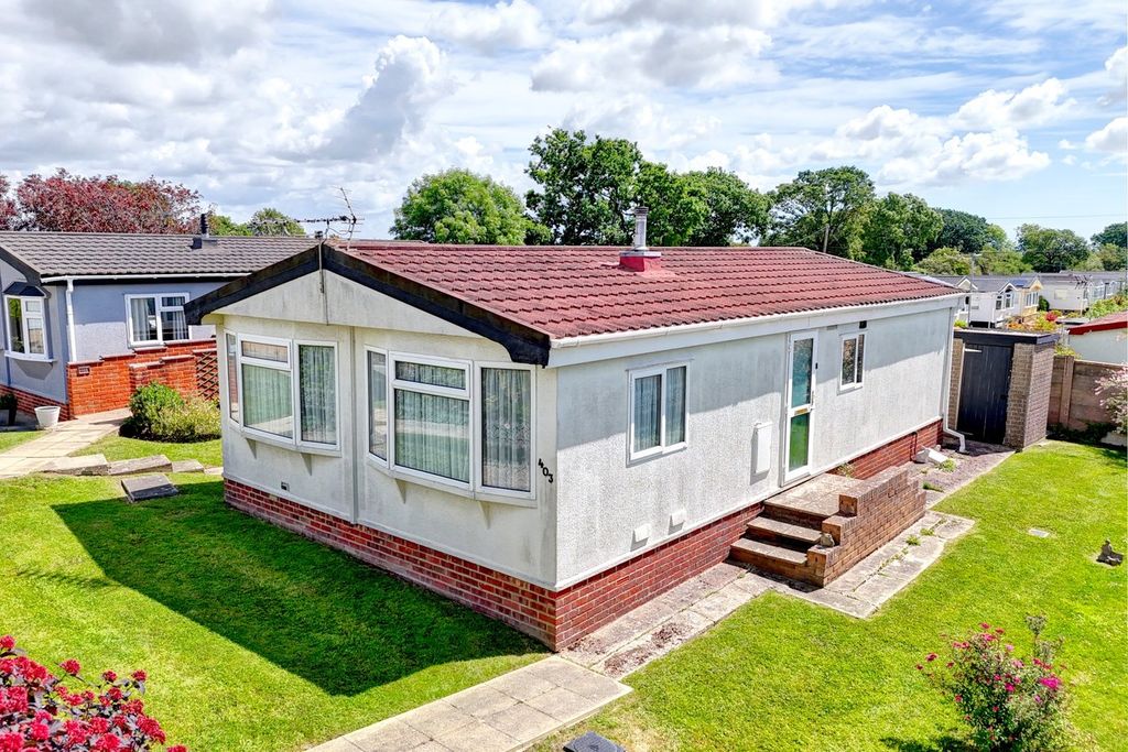 Property photo 1 of 22