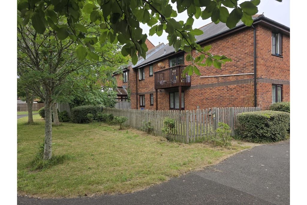 Property photo 1 of 8 Rear Garden