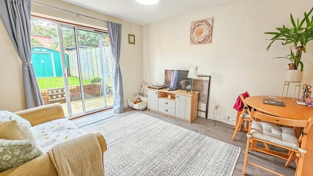 Property photo 2 of 7