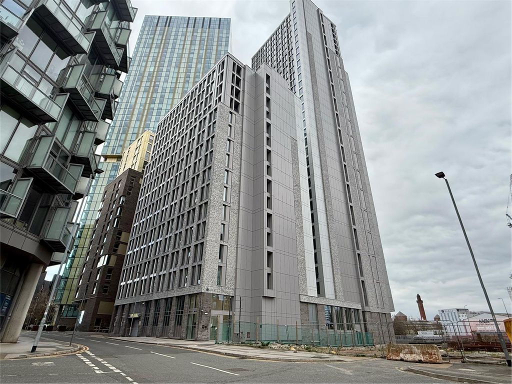 Property photo 1 of 20 Embankment_Exterior.Jpg