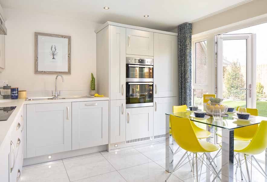 Property photo 3 of 10 Kitchen