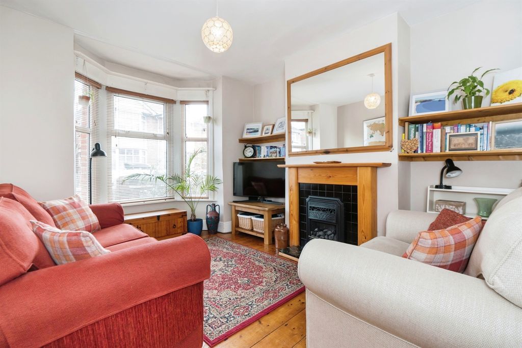 Property photo 2 of 15