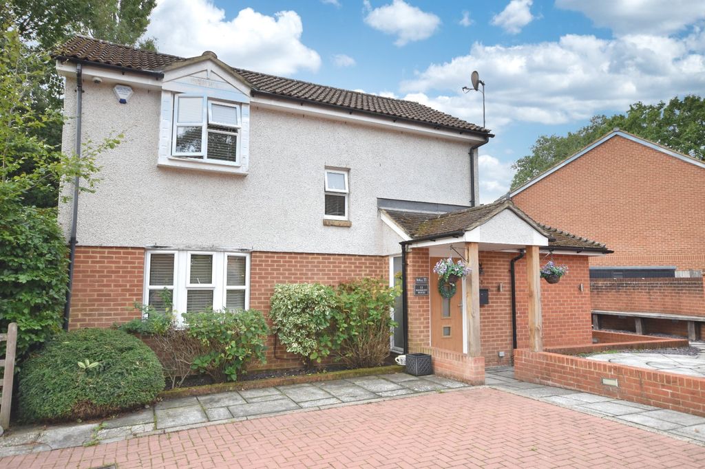 Property photo 1 of 23 Picture No. 22