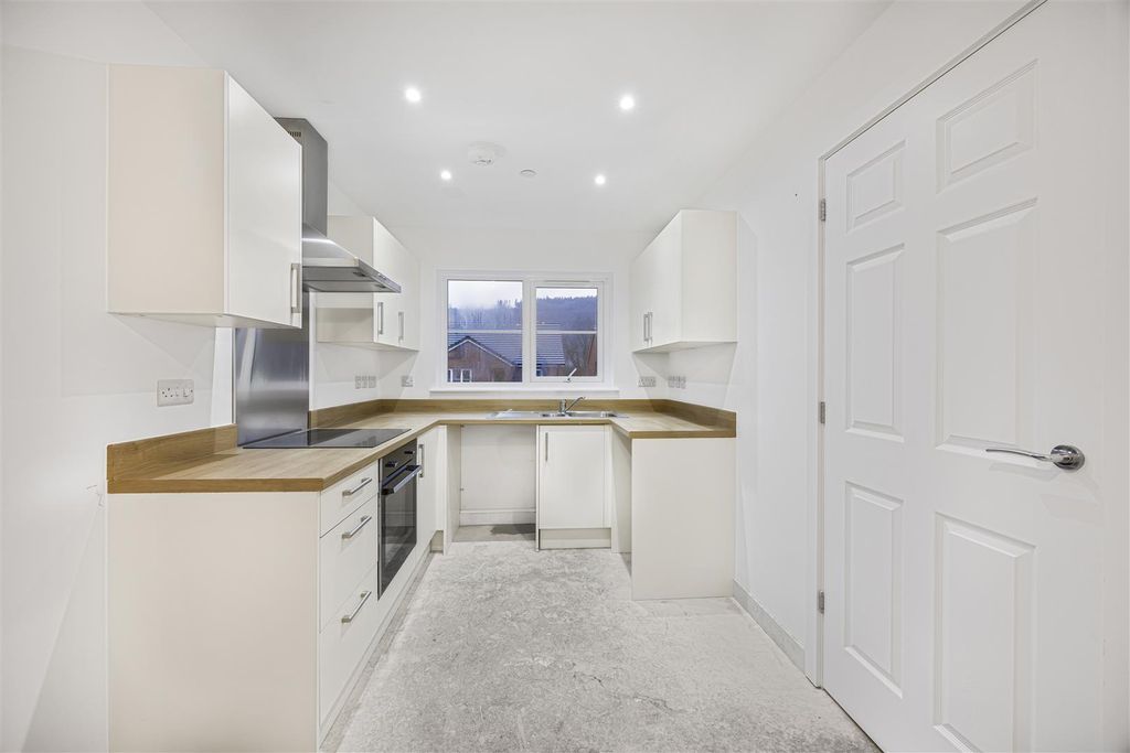 Additional image 4 of 3 bed semi-detached house for saleClos Yr Ysgol, Clyne, Neath SA11