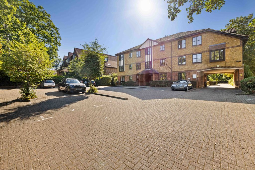 Property photo 1 of 11 Image13.Jpg
