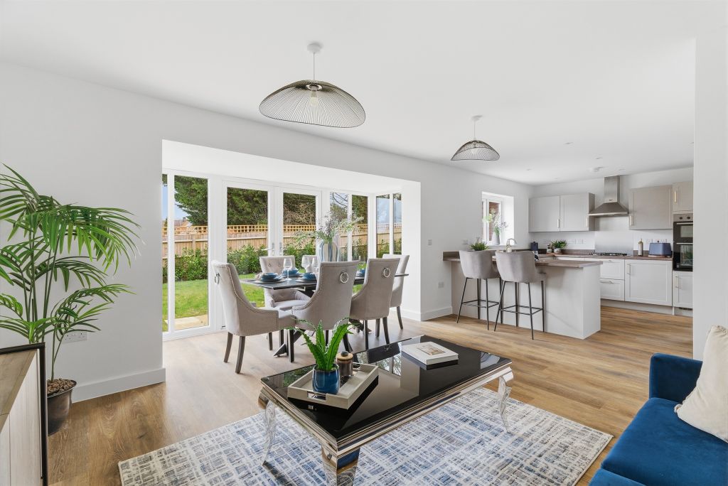 Property photo 2 of 9