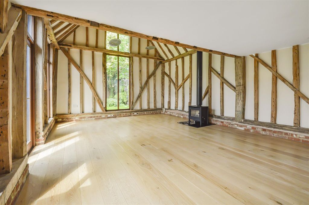 Property photo 3 of 21 1_81485.Jpg