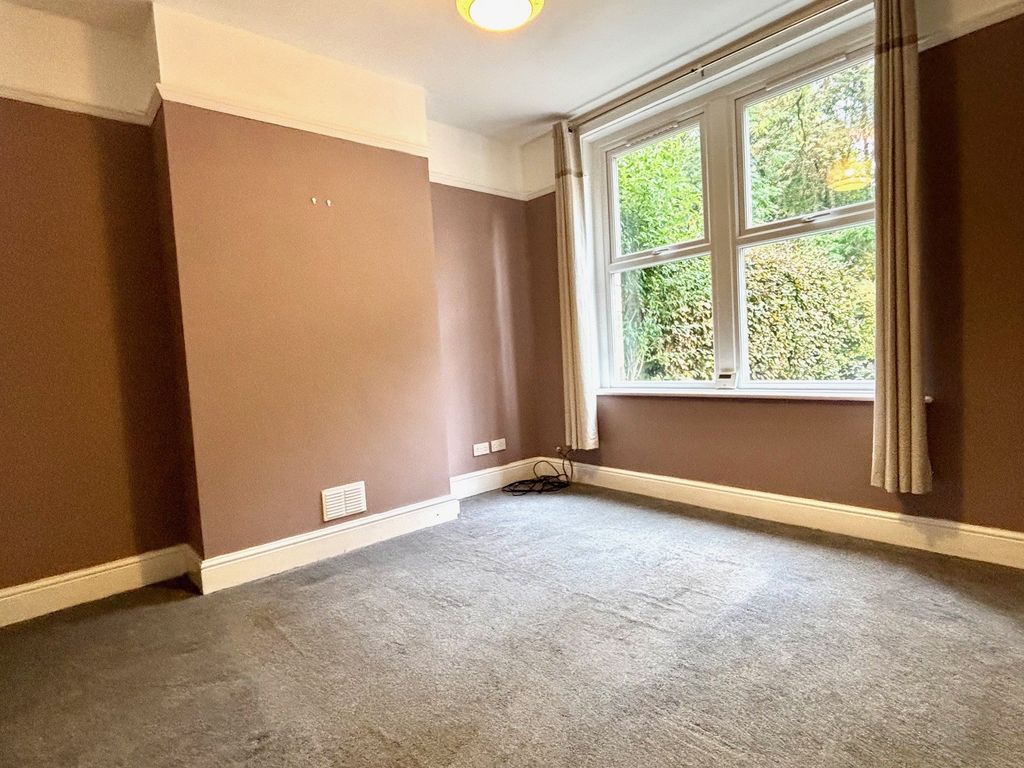 Property photo 2 of 12 Sitting Room