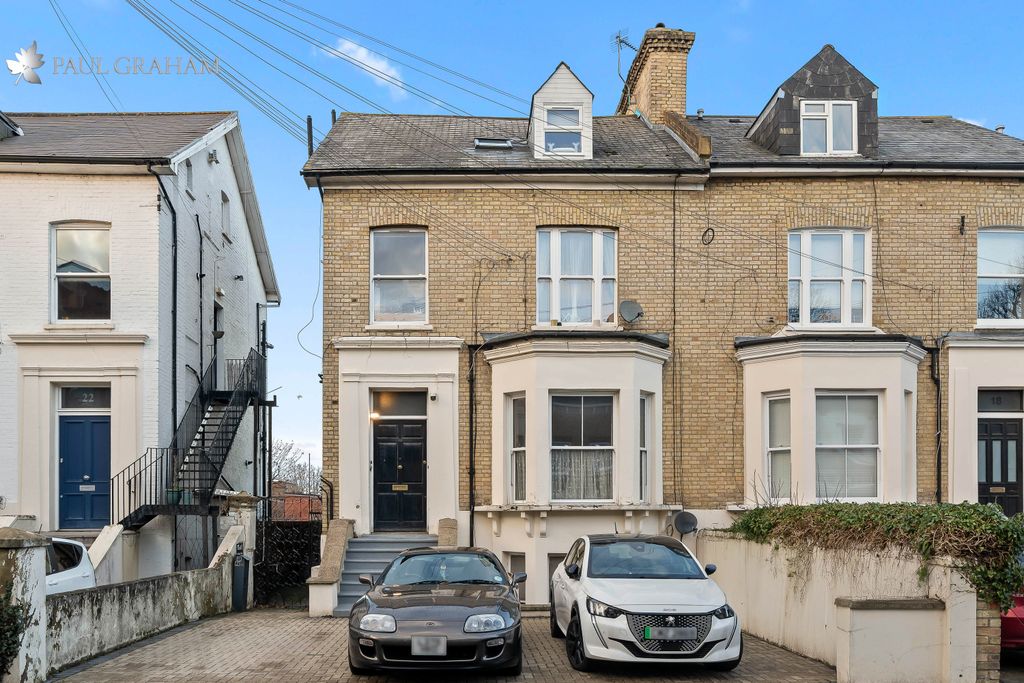 Property photo 1 of 8 Dsc01530