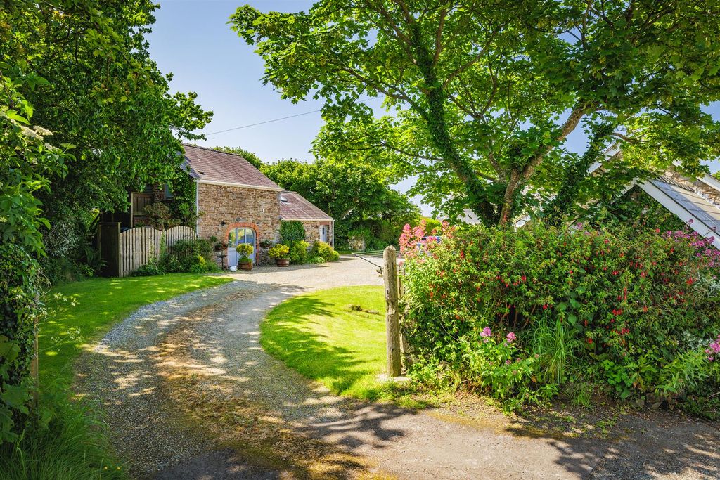 Property photo 1 of 36 Rochgatefarm_June_2048Px_021.Jpg