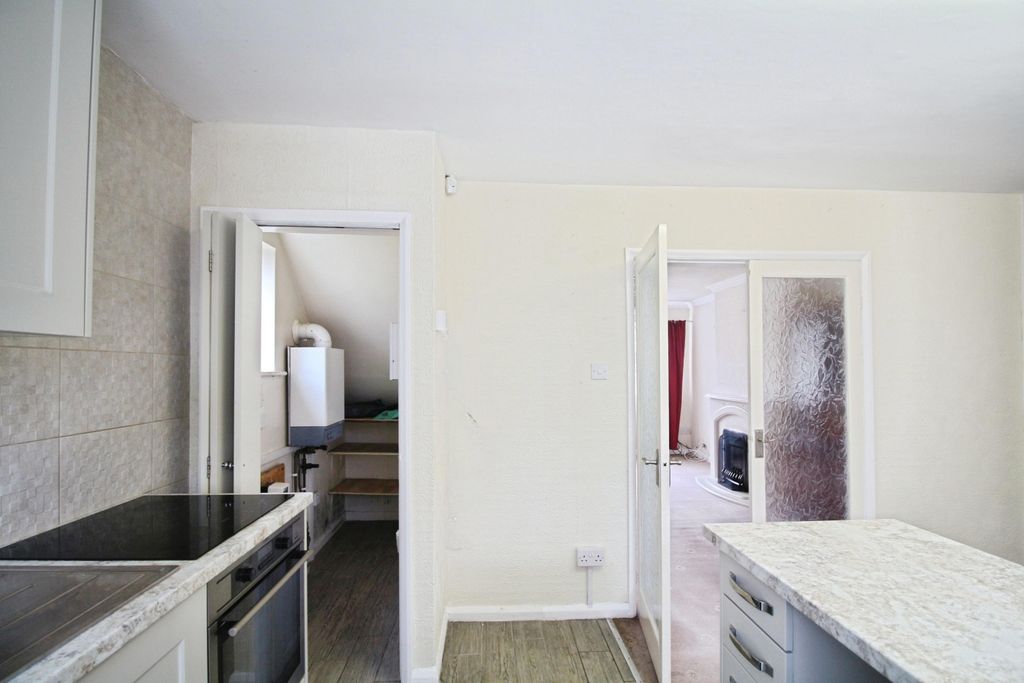 Additional image 10 of 3 bed semi-detached house for saleLeeds Old Road, Heckmondwike WF16