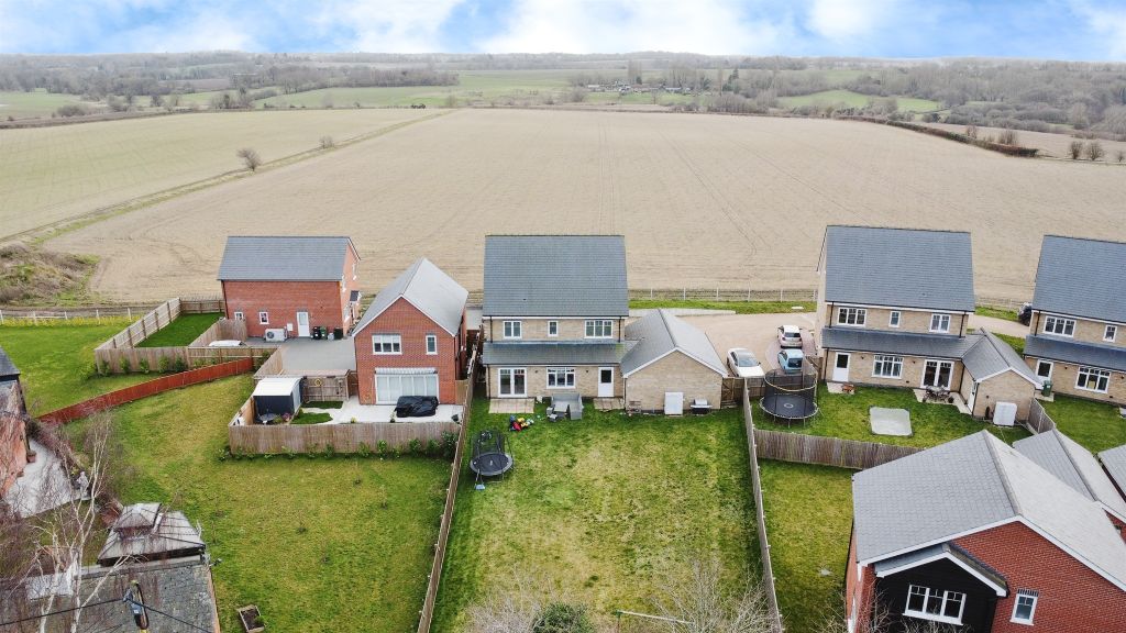 Property photo 3 of 24