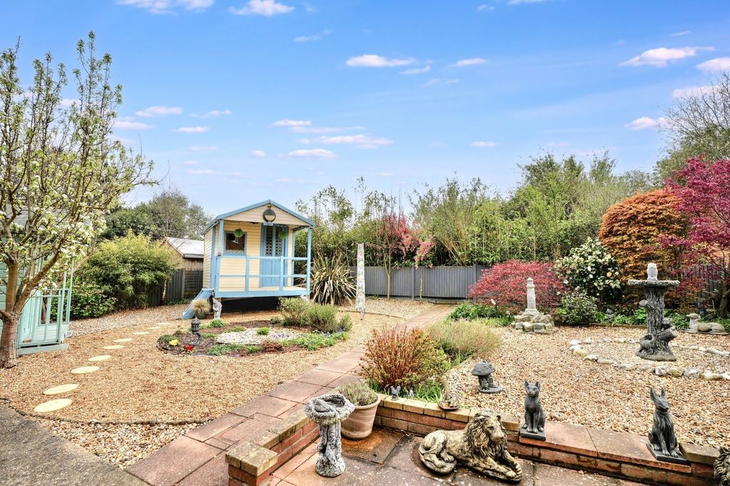 Property photo 1 of 14