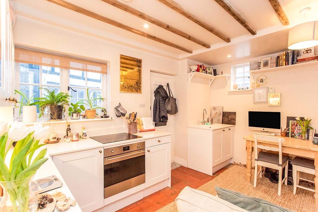 Property photo 3 of 9 Picture No. 02