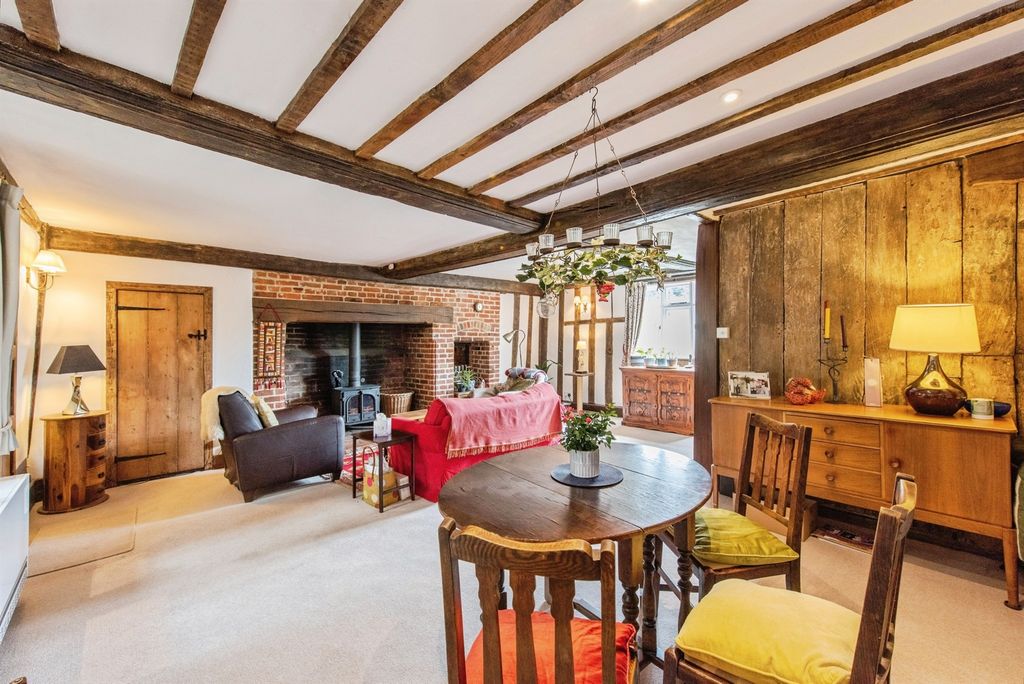 Property photo 3 of 17