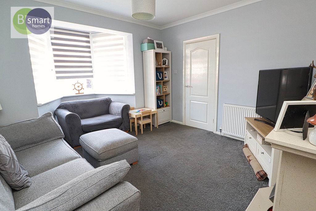 Property photo 2 of 14 Img_4320