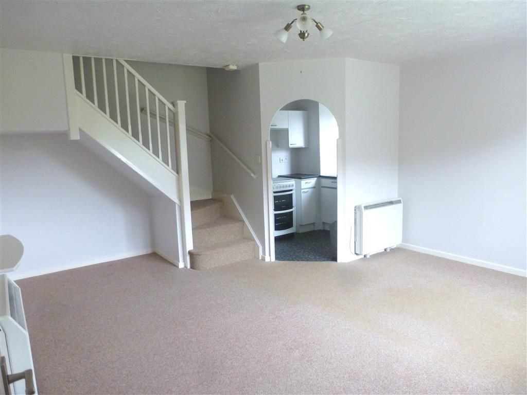 Property photo 2 of 9 Living Room