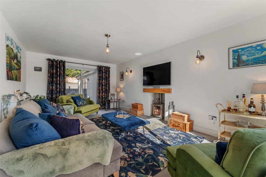 Property photo 2 of 52 Image 2