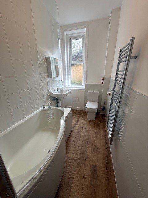 Property photo 3 of 6 Gallery
