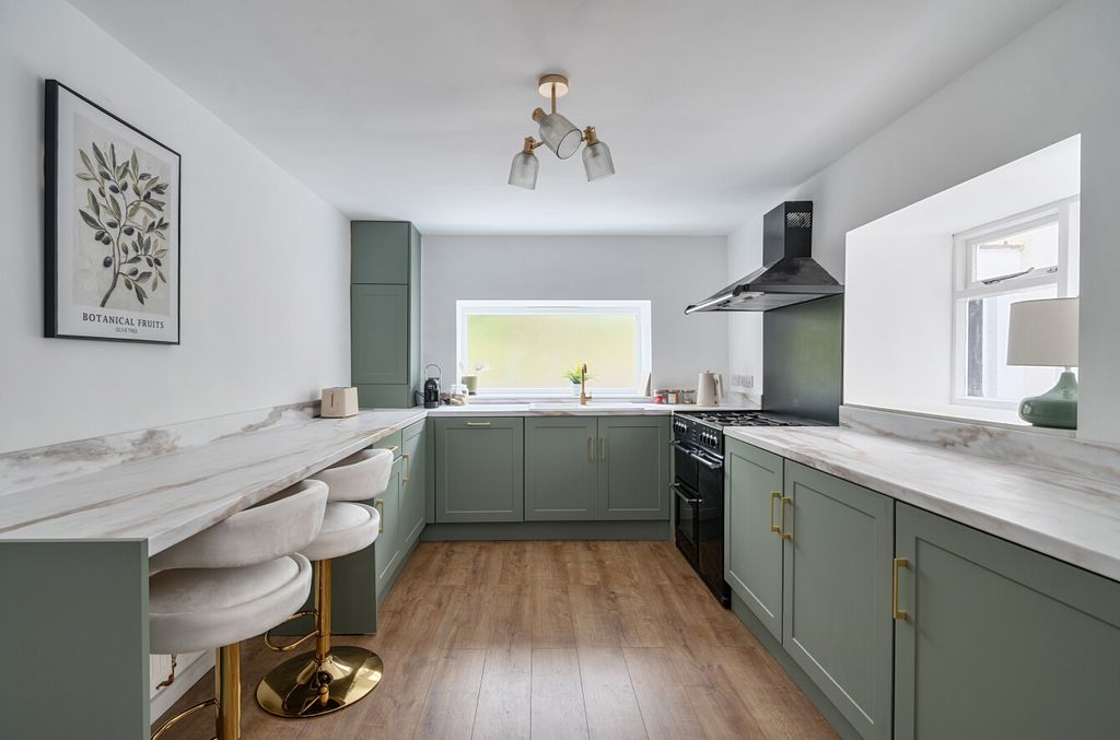 Property photo 3 of 26 1438367-23-69d7cd...