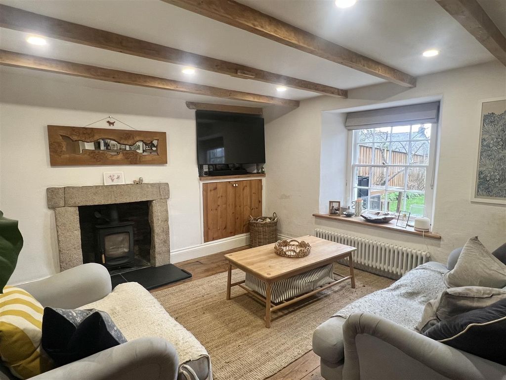 Property photo 3 of 16