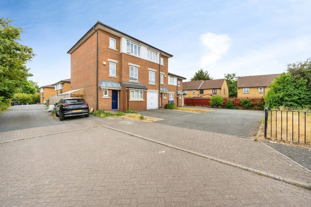 Property photo 1 of 19 Pbox-Img.Jpg