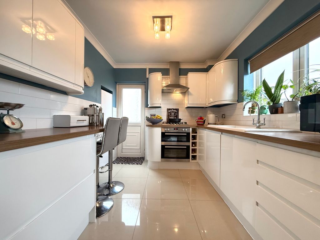 Additional image 7 of 3 bed semi-detached house for saleDevonshire Drive, Hirwaun, Aberdare, Rhondda Cynon Taf CF44