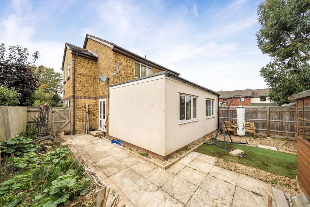 Property photo 2 of 10 1524690 (9)