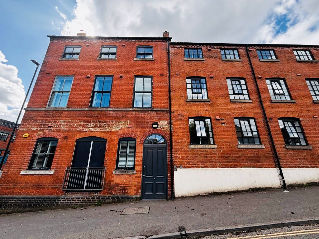 Property photo 1 of 6