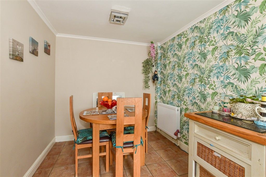 Property photo 2 of 12 Kitchen/ Diner