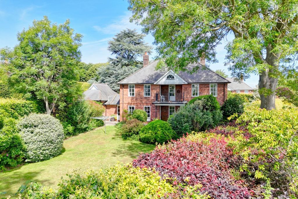 Property photo 1 of 46