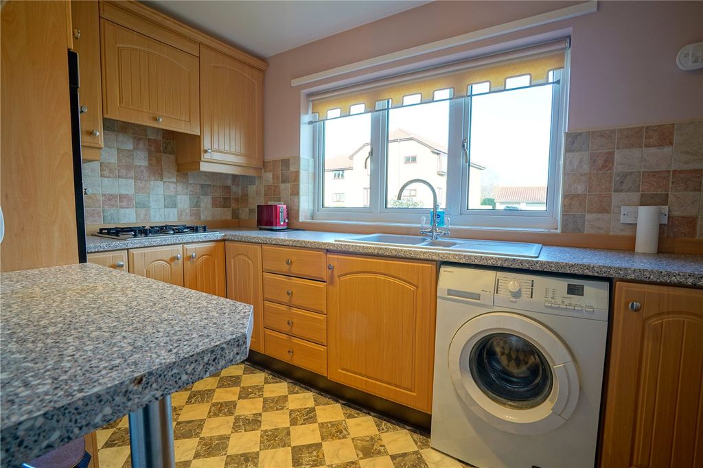 Property photo 3 of 11 Picture No. 09