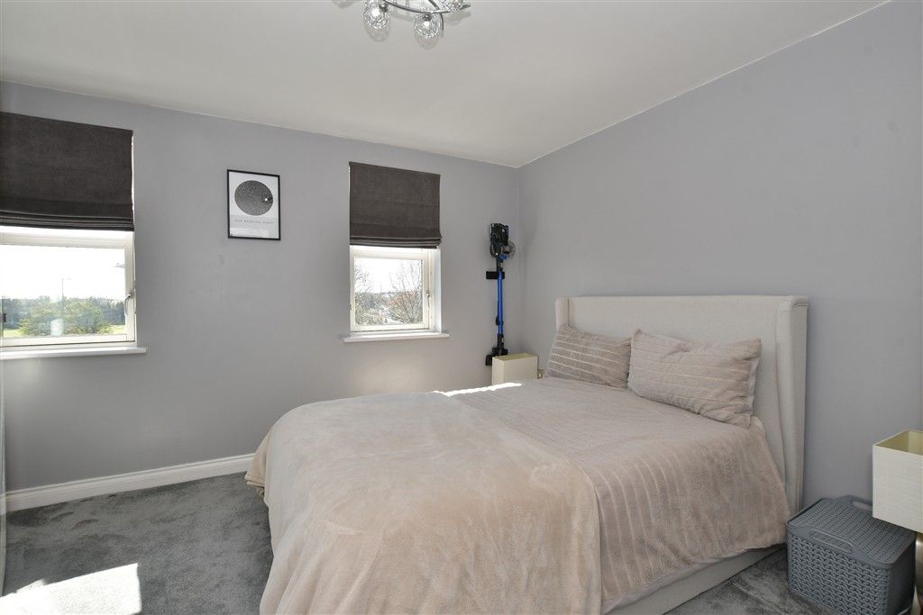 Property photo 2 of 7 Bedroom 2