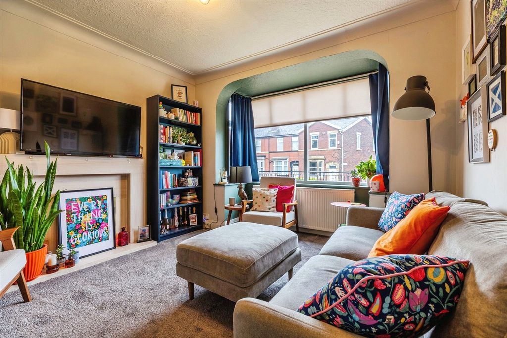 Property photo 2 of 15 Picture No. 06