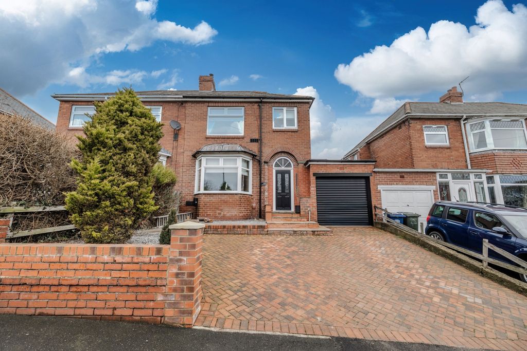 Property photo 1 of 22 A.X1