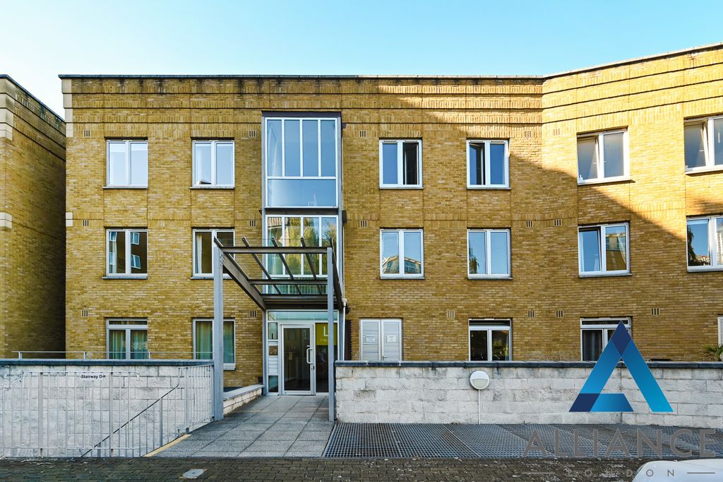 Property photo 3 of 16